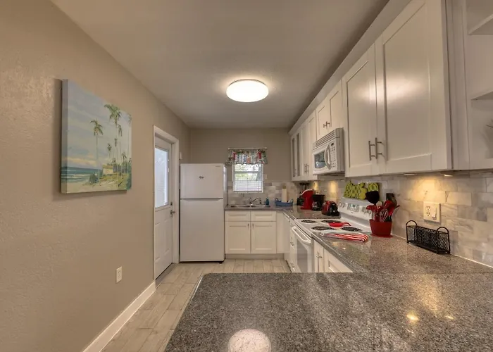 Beachtrail Apartment Clearwater Beach