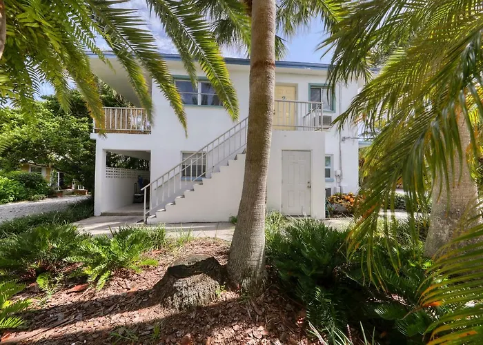 Beachtrail Apartment Clearwater Beach